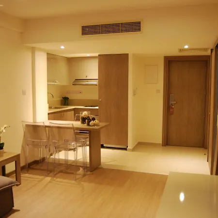 Aparthotel Melpo Antia &