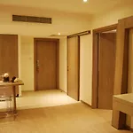 Melpo Antia & Aparthotel