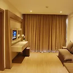 Melpo Antia & Aparthotel