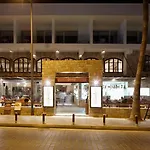 Aparthotel Melpo Antia &