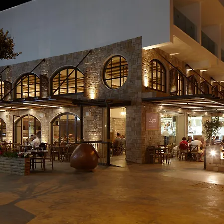 Apartahotel Melpo Antia Hotel&suites 4*