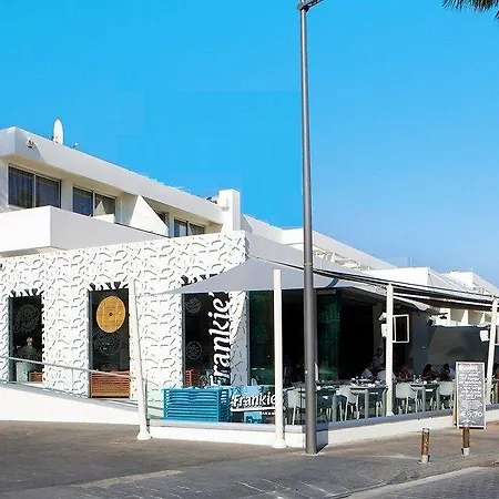 מלון דירות Melpo Antia & איה נאפה