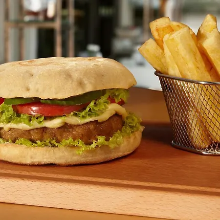 Melpo Antia & 아파트호텔 4*