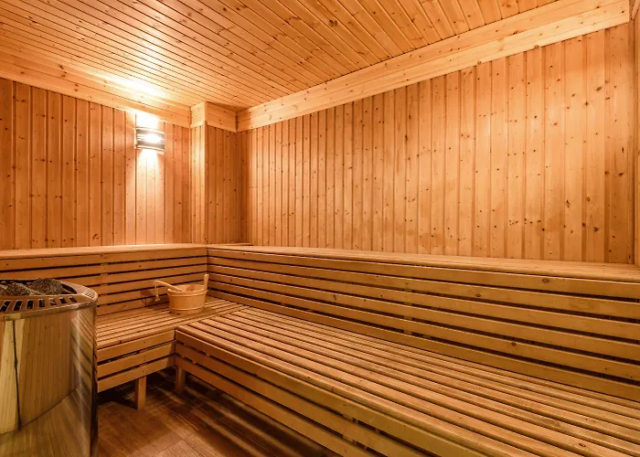 Aparthotel Melpo Antia & 4*